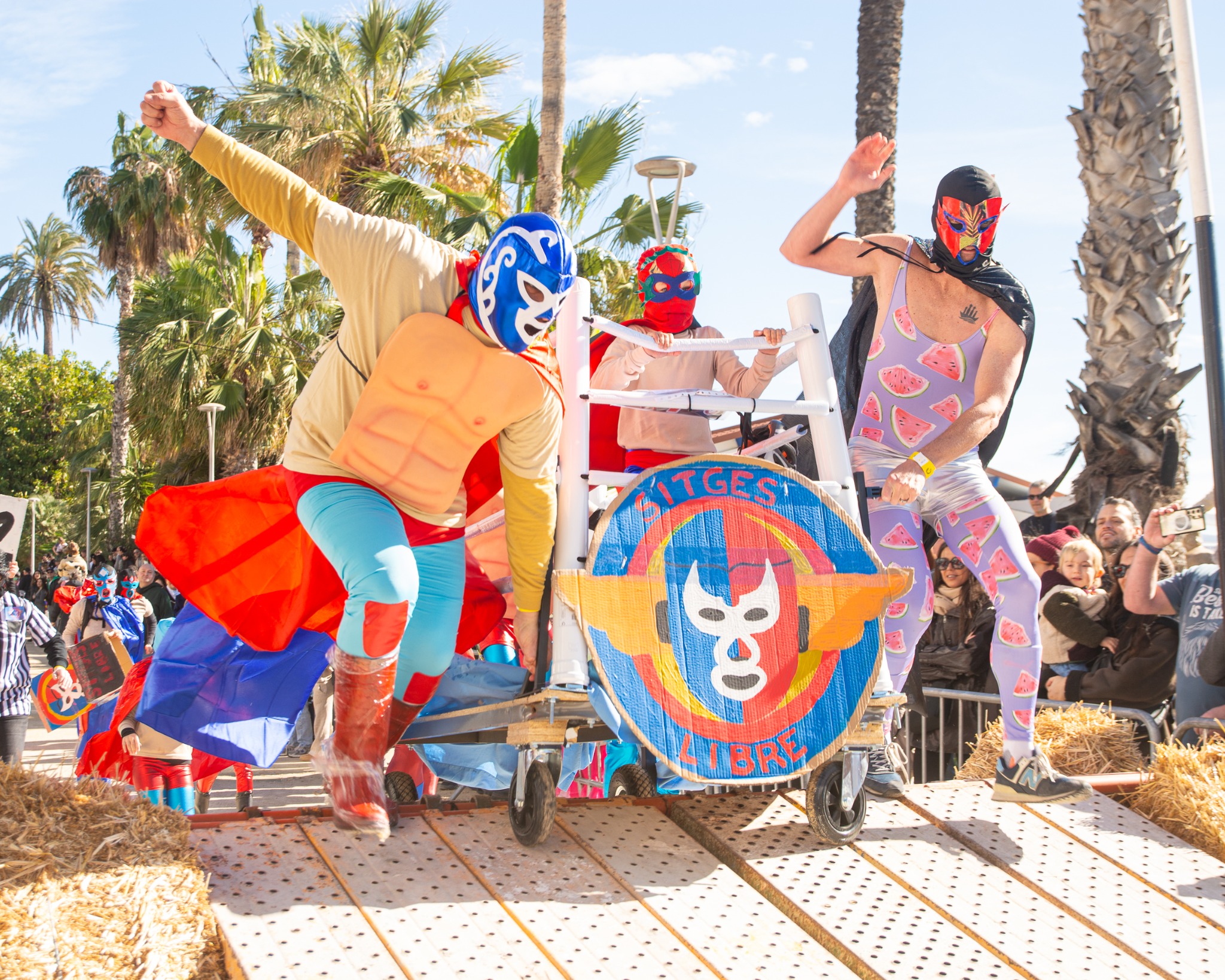 Disfraz y acción en Carnaval de Sitges